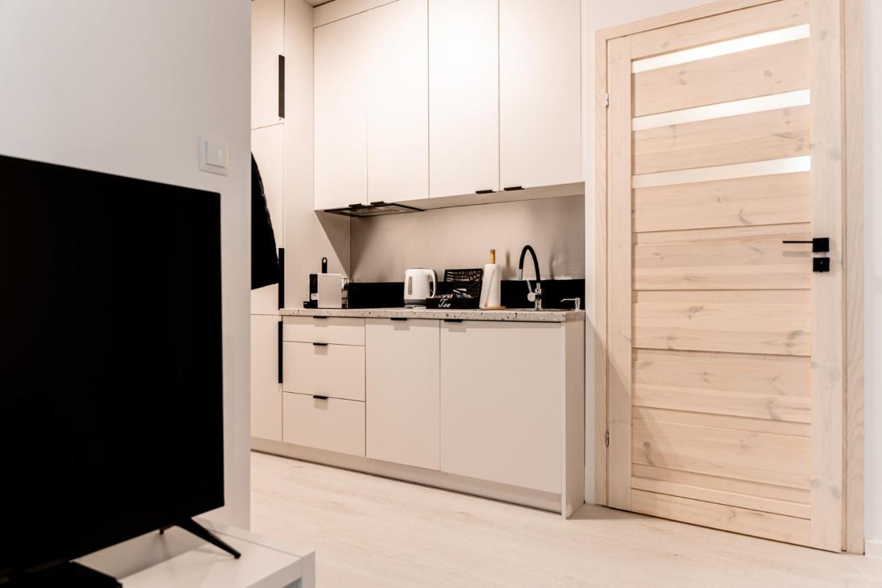Hop & Lulu Premium Apartments Голеню Экстерьер фото