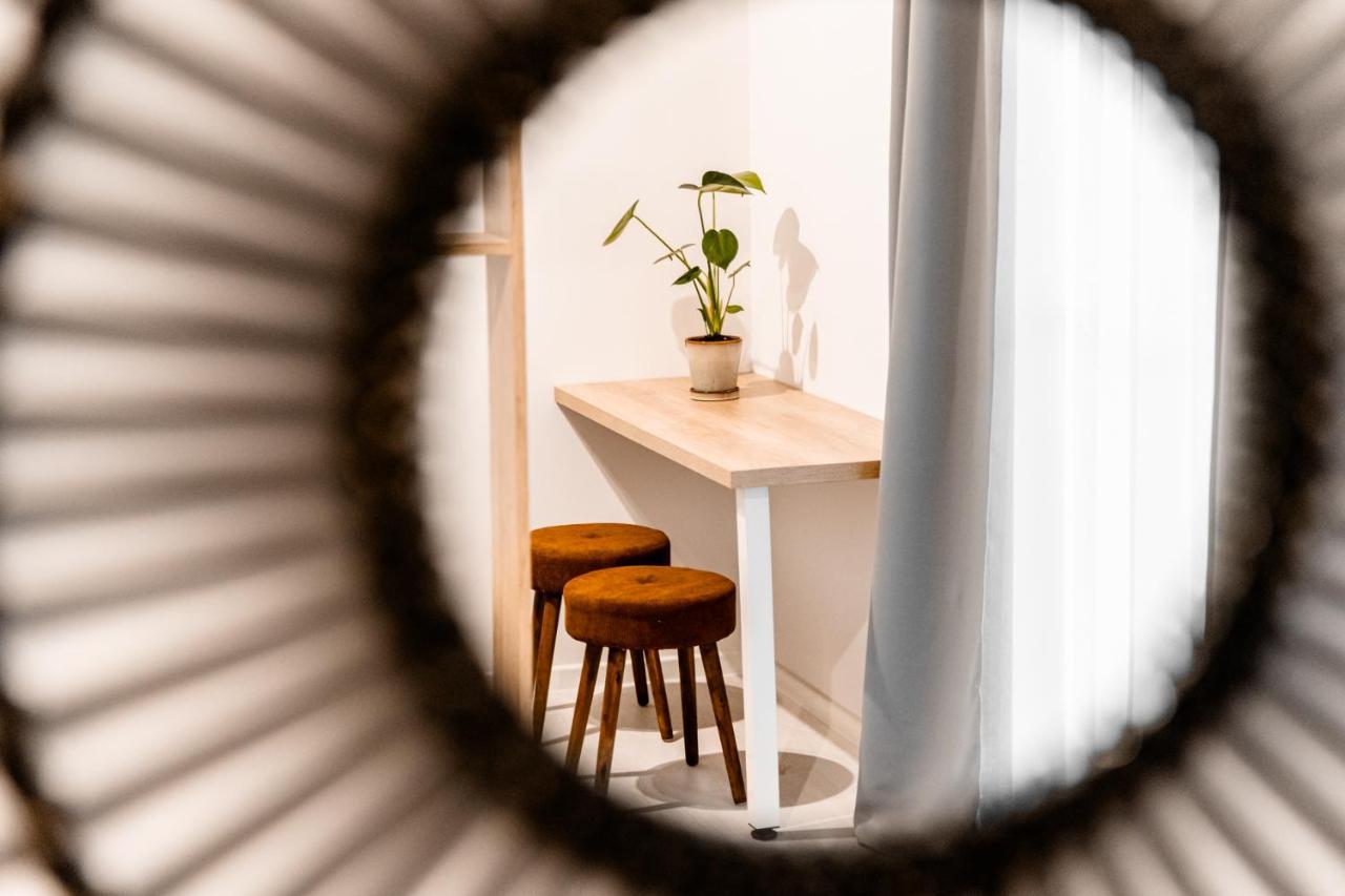 Hop & Lulu Premium Apartments Голеню Экстерьер фото